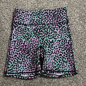 Fabletics Women's Vibrant Leopard Bike Shorts